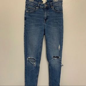 *SOLD* H&M light wash jeans